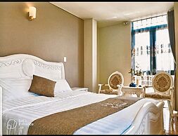 F&F Hotel