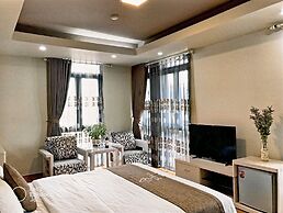 F&F Hotel