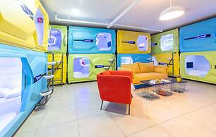 Capsule Inn