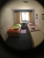 Zimmerfrei