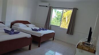 North Shores Inn