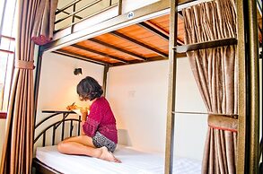 Trang An Mountain View Homestay - Hostel