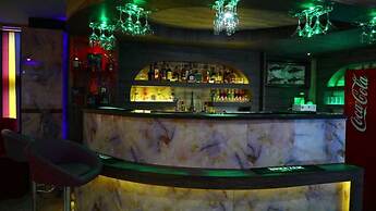 Hotel The Woodz