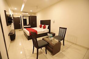 Traders Hotel