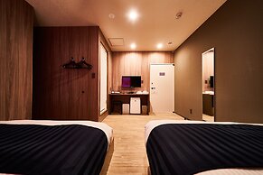 &And Hostel Shinsaibashi East