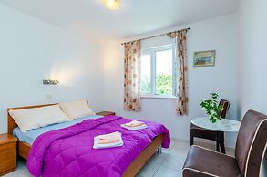 Rooms Villa Bind