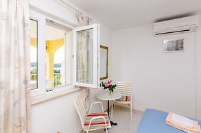 Rooms Villa Bind