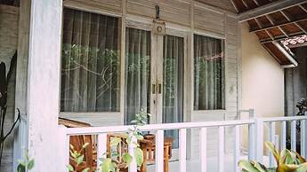 The Lucky Cottage