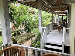 The Lucky Cottage