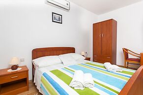 Apartments Ana Lopud