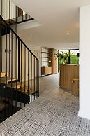 Central Beach Villas