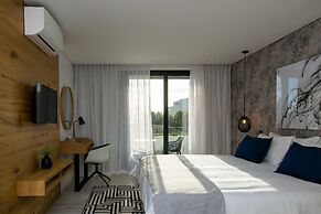 Central Beach Villas