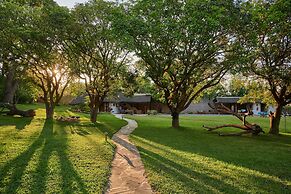 Wild Dogs Lodge