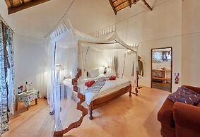 Wild Dogs Lodge