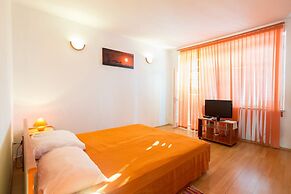 Apartments Sany