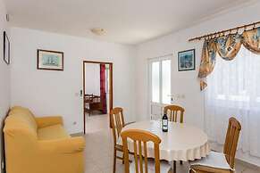 Apartments Villa Dingac - Borak