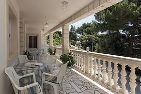 Apartments Villa Dingac - Borak