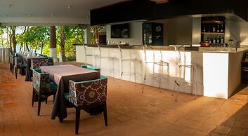 Ocean Properties Aparthotel Villas
