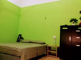 Coralite Hostel