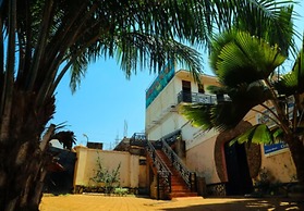 Merona Hotel
