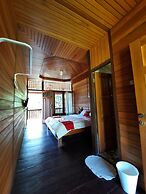 Hotel Besar Bulan Baru - Senggigi