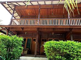 Hotel Besar Bulan Baru - Senggigi