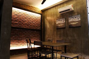 Owl Homestay
