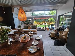 Hillton Manor Guest House