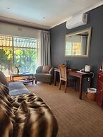 Hillton Manor Guest House