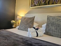 Hillton Manor Guest House