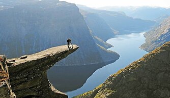 Husnes Sentrum Hotell