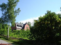 Marston Hill