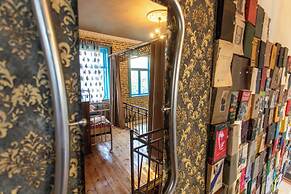 Book Hotel