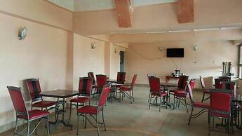 Sultan Hamud Pyramids Resort