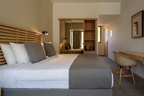 Fos DownTown Suites