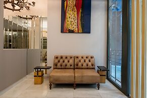 Fos DownTown Suites