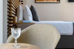 Fos DownTown Suites