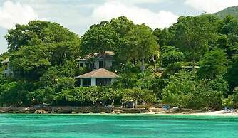 Bluefields Bay Villas