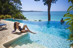 Bluefields Bay Villas