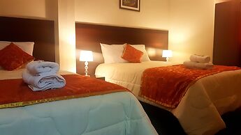 Hotel Los Nogales