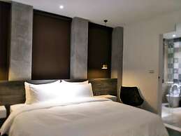 Small Hotel