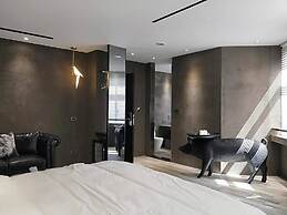 Small Hotel