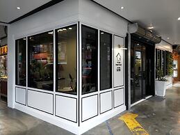 Small Hotel