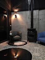 Small Hotel