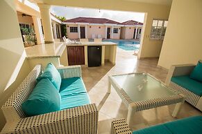 6 Bedroom Villa With an Ocean View