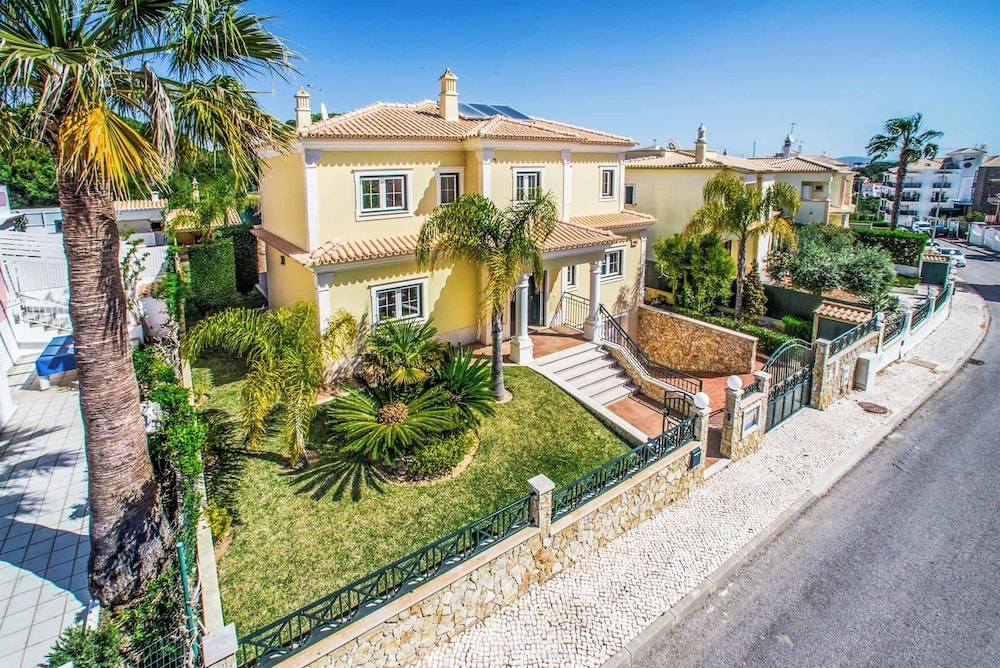Villa Luana