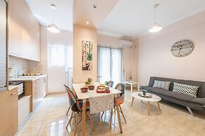 Stylish Acropolis Apartment  by Cloudkeys