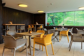 Wally Berg Apartements