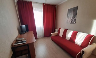 MaxRooms Volga Hollywood