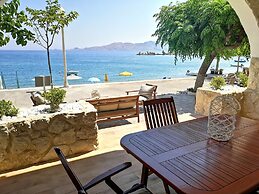 Relax Seaside House